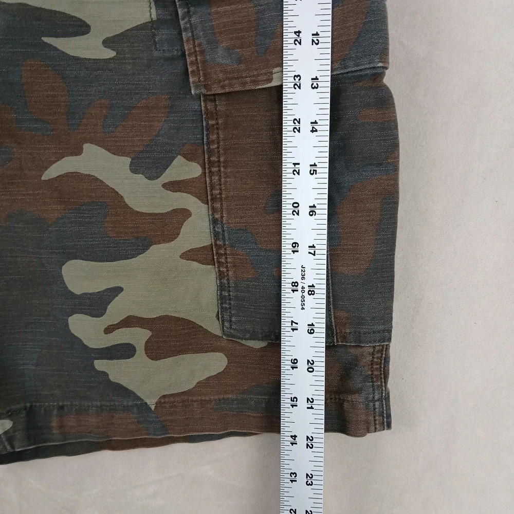 Levi‎ Strauss 40x9 Mens Cargo Shorts Camo Pockets Has Defect Levis